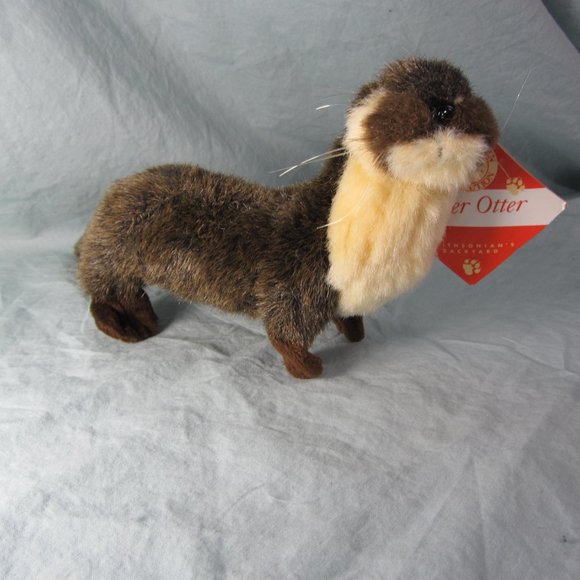 plush 2002 RIVER otter Smithsonian's Backyard NWT (w1747) - Picture 4 of 9
